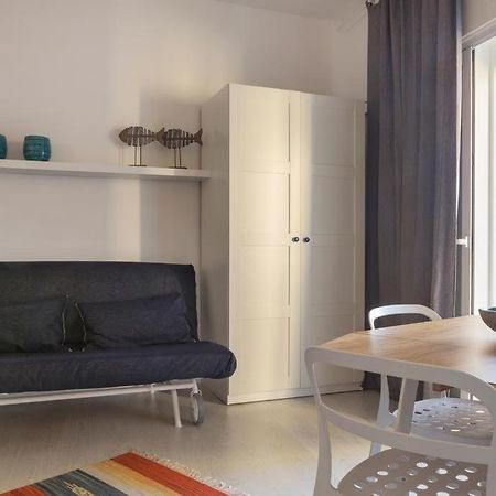 דירות גיארדיני נאקסוס Casablu, Un Delizioso Bilocale Sulla Baia Di Naxos מראה חיצוני תמונה