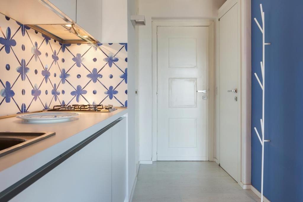 דירות גיארדיני נאקסוס Casablu, Un Delizioso Bilocale Sulla Baia Di Naxos מראה חיצוני תמונה
